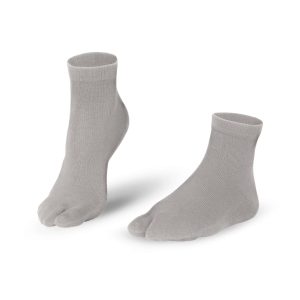 Calcetines Respetuosos Knitido Tabi Gris Claro