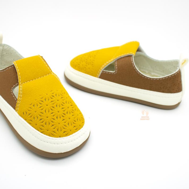 zapatos-minimalistas-baby-lobitos-paulitos-mustard.jpg Baby Lobitos Paulitos Mustard