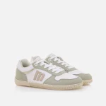 MUSTANG zapatillas mujer 60840-C58600 PLITY OFF WHITE (base en color blanco y gris con letra en rosa y línea dorada metálica). PLITY OFF WHITE